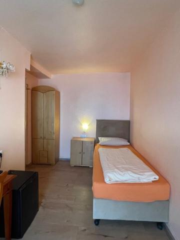 Hotel Am Roonplatz بون المظهر الخارجي الصورة