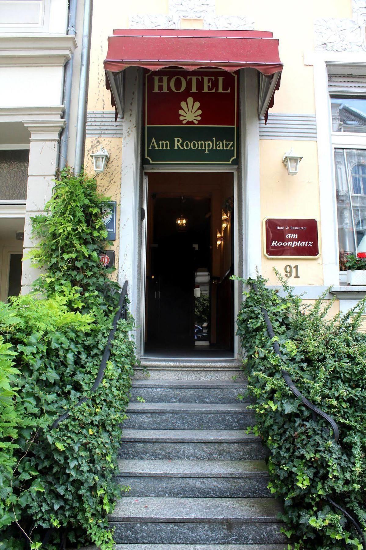 Hotel Am Roonplatz بون المظهر الخارجي الصورة